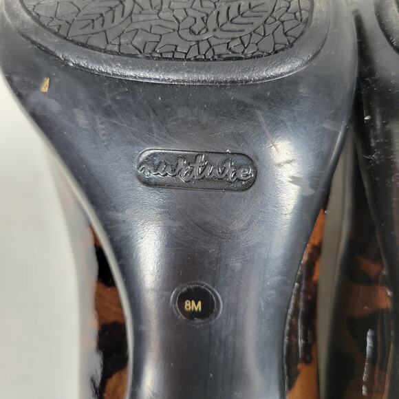 VTG Nurture Drake Leopard Heels Womens 8 Brown Patent Leather Peep Toe Pumps - Picture 8 of 13